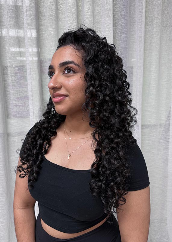 curly hair stylist